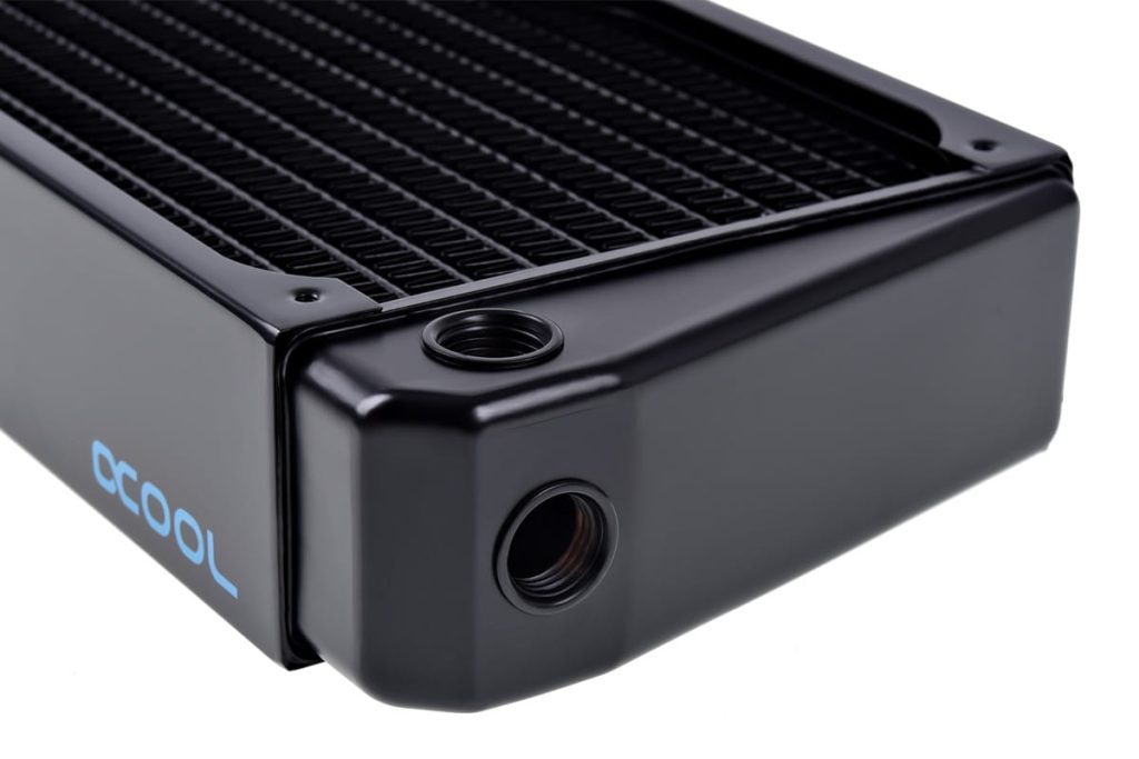 Alphacool NexXxoS XT45 Full Copper X-Flow 240mm Radiator : image 3