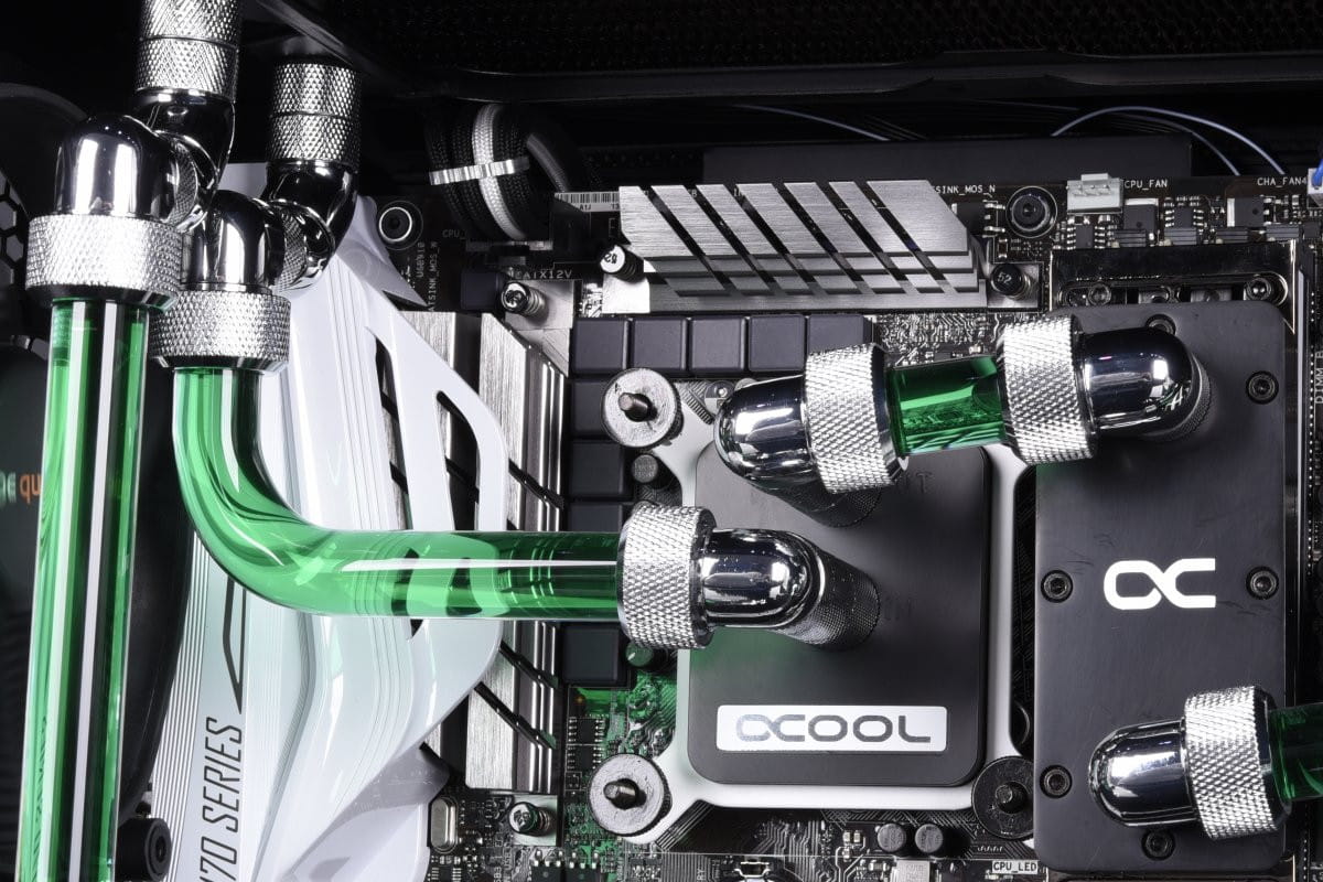 Alphacool Eiszapfen 16mm HardTube Compression Fitting 90degree Rotary G1/4 for rigid tubes - knurled - Chrome