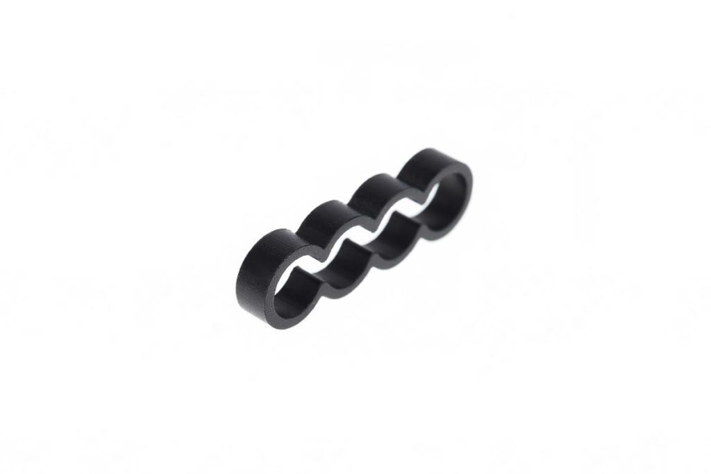 Alphacool Eiskamm Alu X4 Flat - 4mm Black - 4 pcs