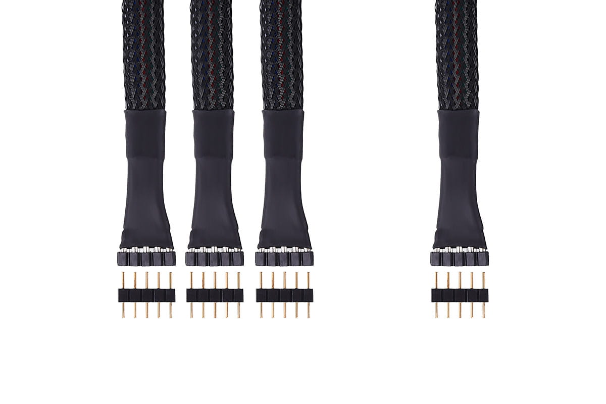 Alphacool y-cable RGBW 5pol to 3x 5pol 30cm incl. connector - black