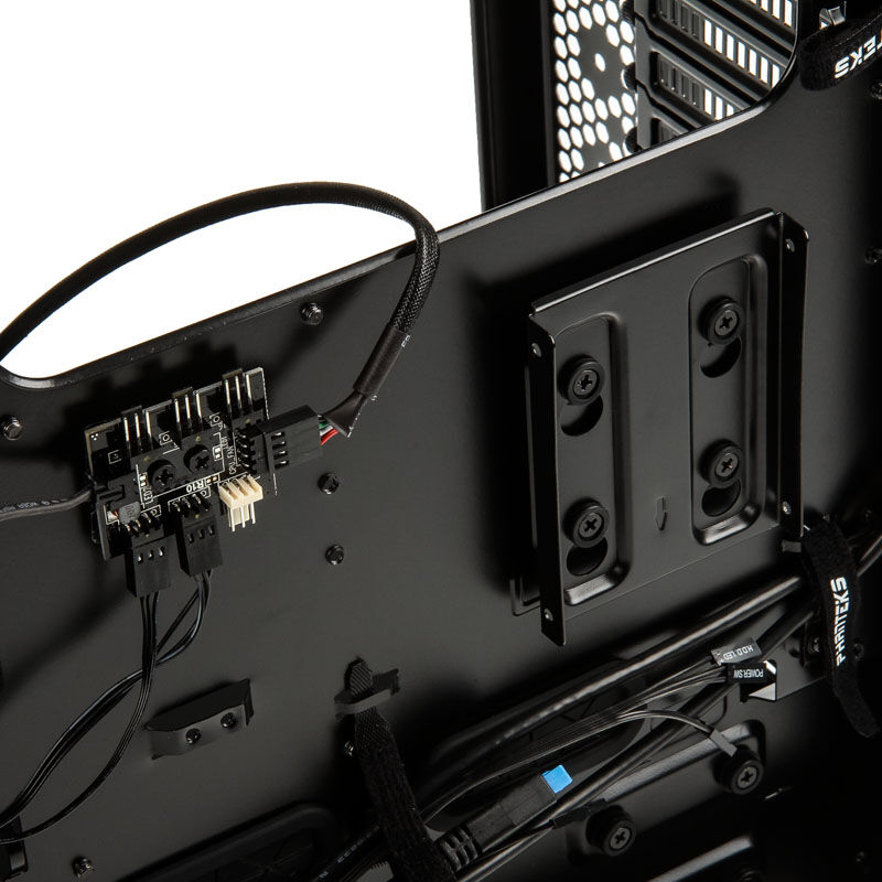 Phanteks Enthoo Pro Midi-Tower - Black with Window