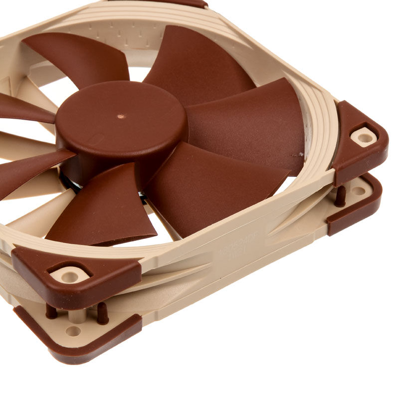 Noctua NF-F12 5V fan - 120mm