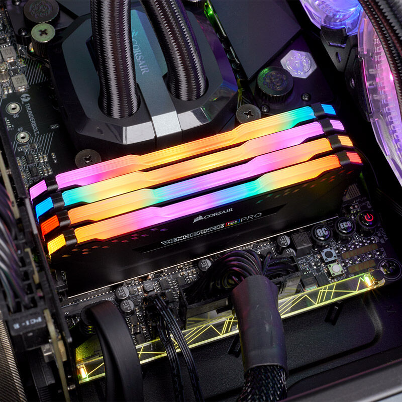 Corsair Vengeance RGB Pro black, DDR4-3200, CL16 - 32 GB Dual-Kit