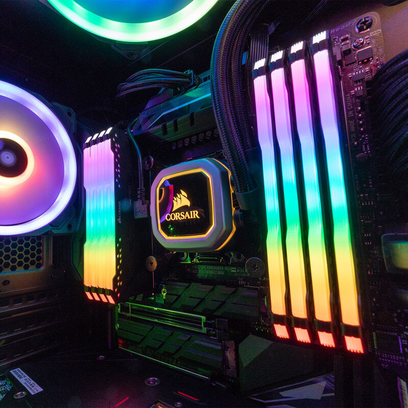 Corsair Vengeance RGB Pro black, DDR4-3200, CL16 - 32 GB Dual-Kit