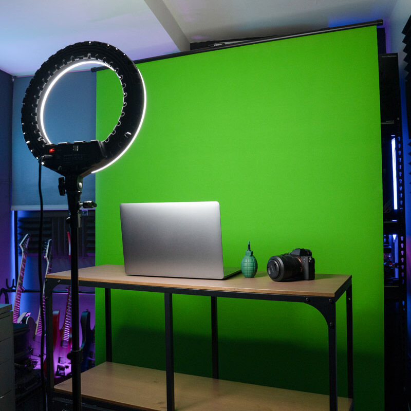 Streamplify SCREEN LIFT 200cm x 150cm Hydraulic Rollbar Green Screen