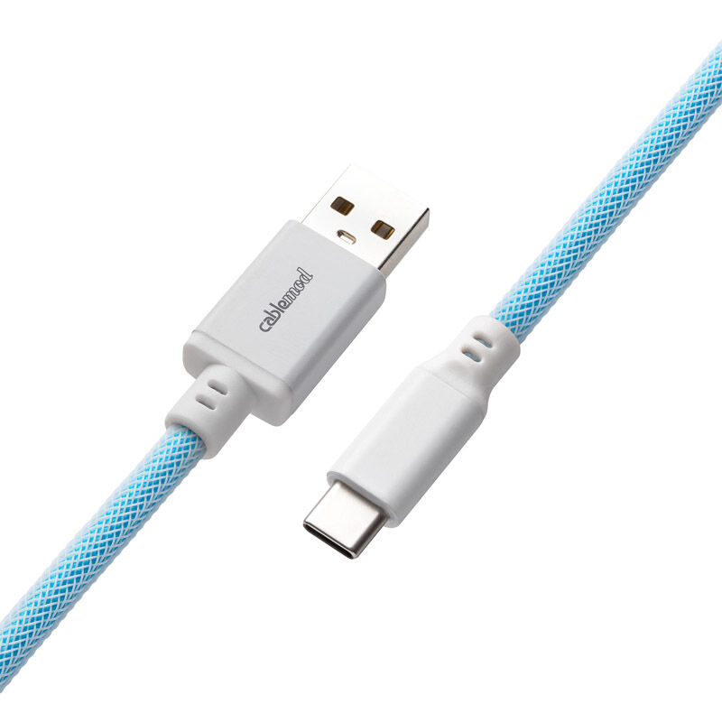 CableMod Classic Coiled Keyboard Cable USB-C to USB Type A, Blueberry Cheesecake - 150cm