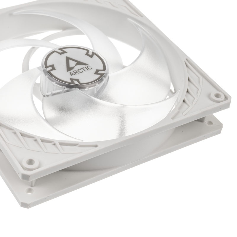 Arctic P14 PWM PST fan, white / transparent - 140mm
