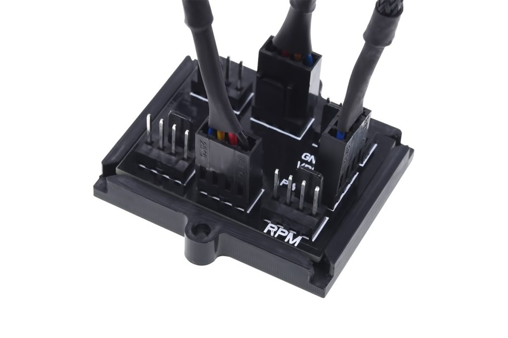 Phobya 4Pin PWM to 6x 4Pin Fan Splitter PCB