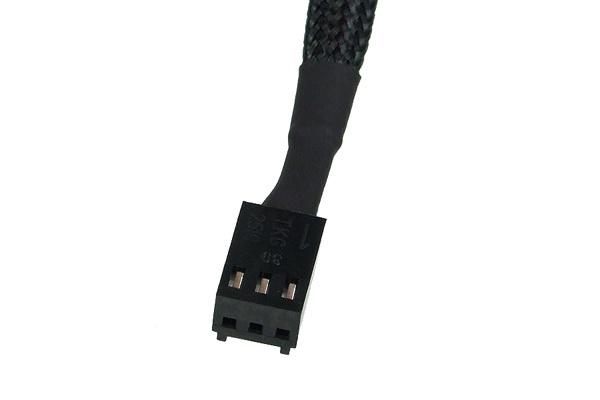 Phobya Adaptor 3Pin (12V) - 3Pin (7V) 20cm - black : image 3