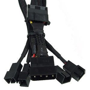 Phobya Y-adaptor 4Pin Molex to 4x 3Pin (12V) 30cm - black