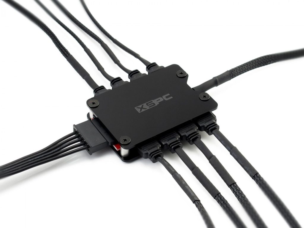 XSPC 8 Way, 3Pin, 5V, Addressable RGB Splitter Hub - SATA Powered (Black)
