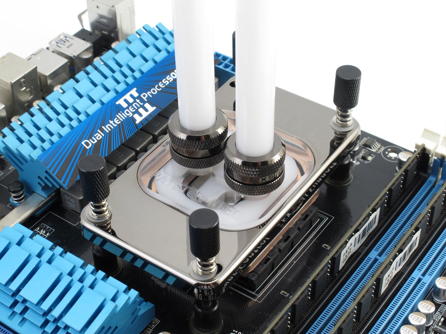 XSPC EC6 Premix Opaque Coolant - White