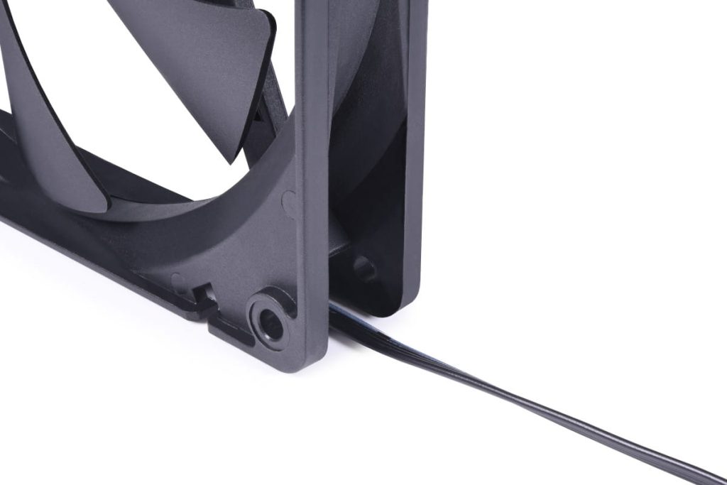 Alphacool Core 140mm fan PWM 3200rpm (140x140x25mm)