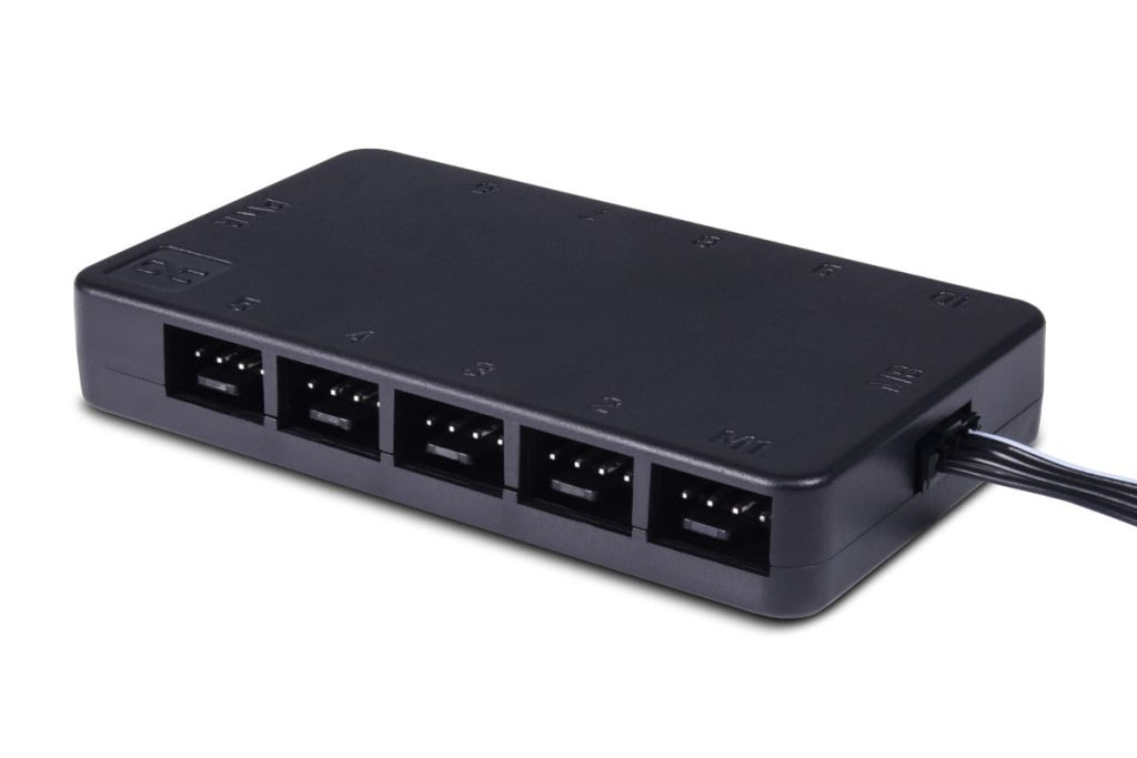 Alphacool Core 10x 4-Pin PWM splitter with SATA power connector