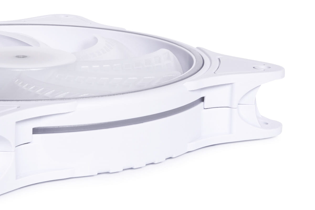 Alphacool Rise Aurora 140mm Fan White (140x140x25mm)
