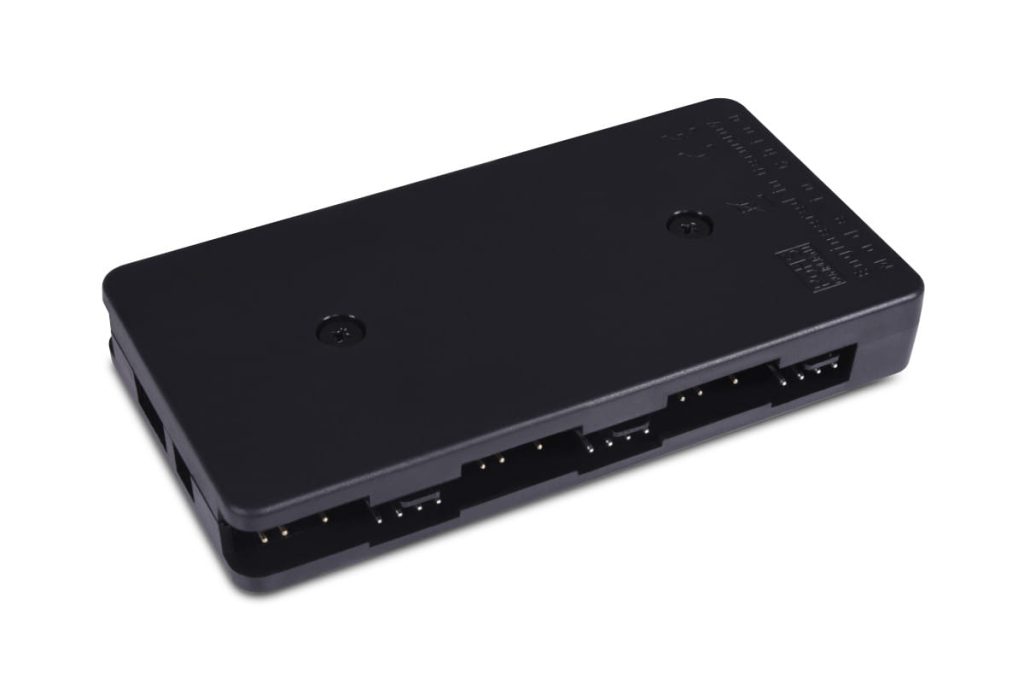 Alphacool Core 6x 4-pin PWM/DRGB splitter with SATA power connector