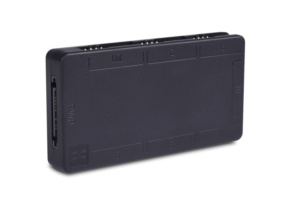 Alphacool Core 6x 4-pin PWM/DRGB splitter with SATA power connector