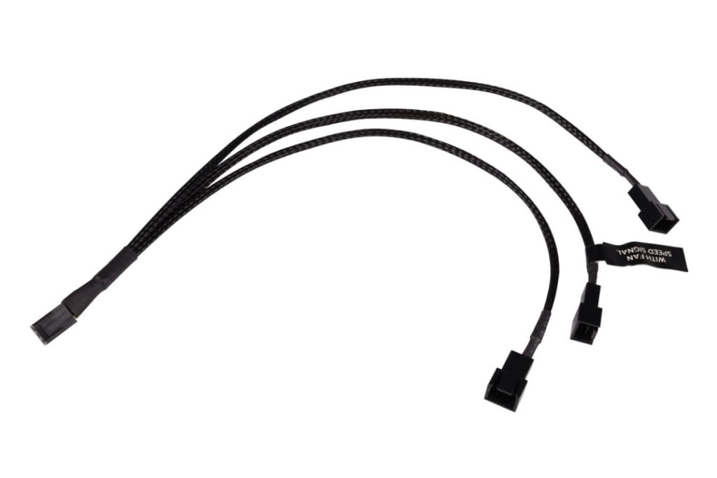 Alphacool y-splitter 3-Pin to 3x 3-Pin 30cm