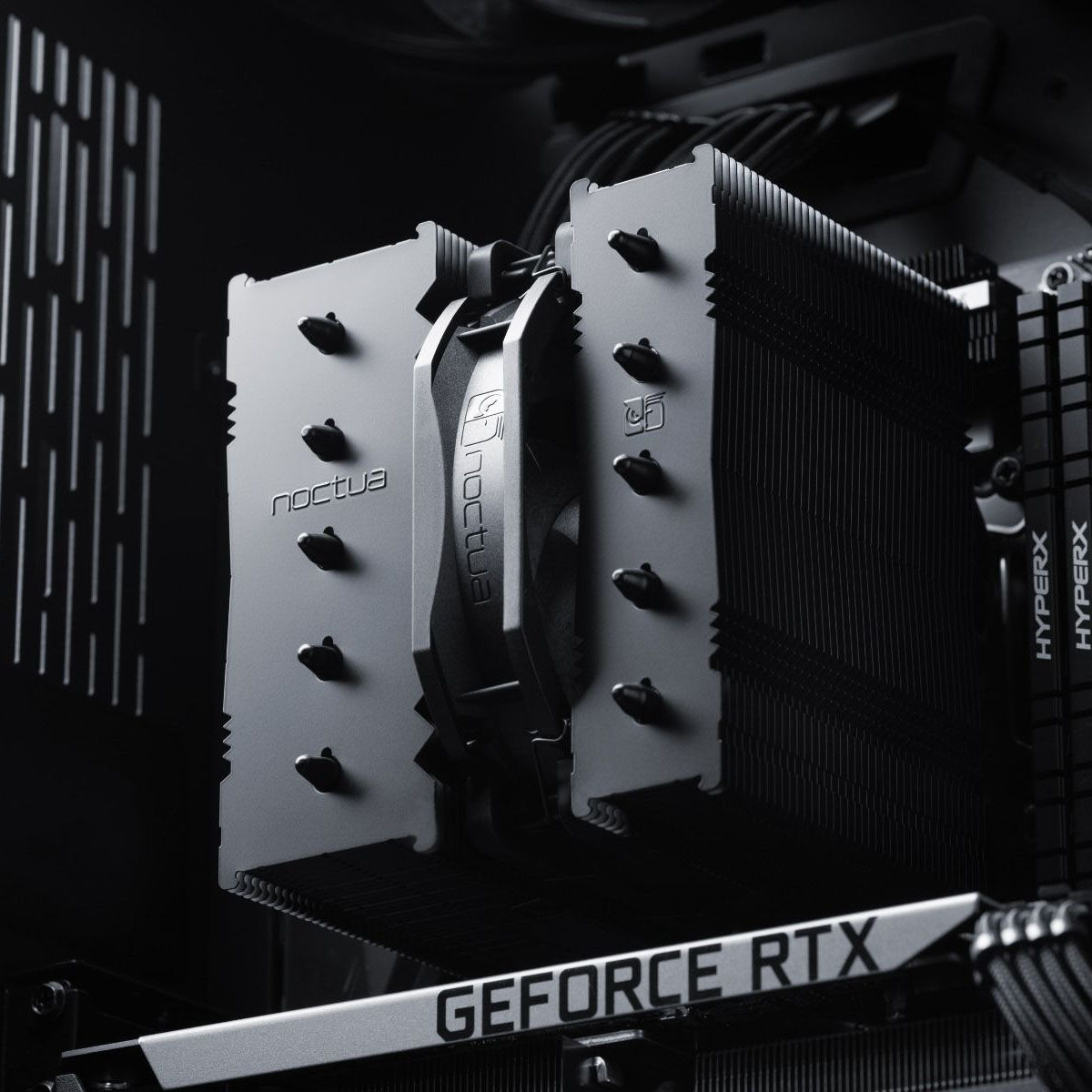Noctua NH-D12L chromax.black CPU cooler - 120mm