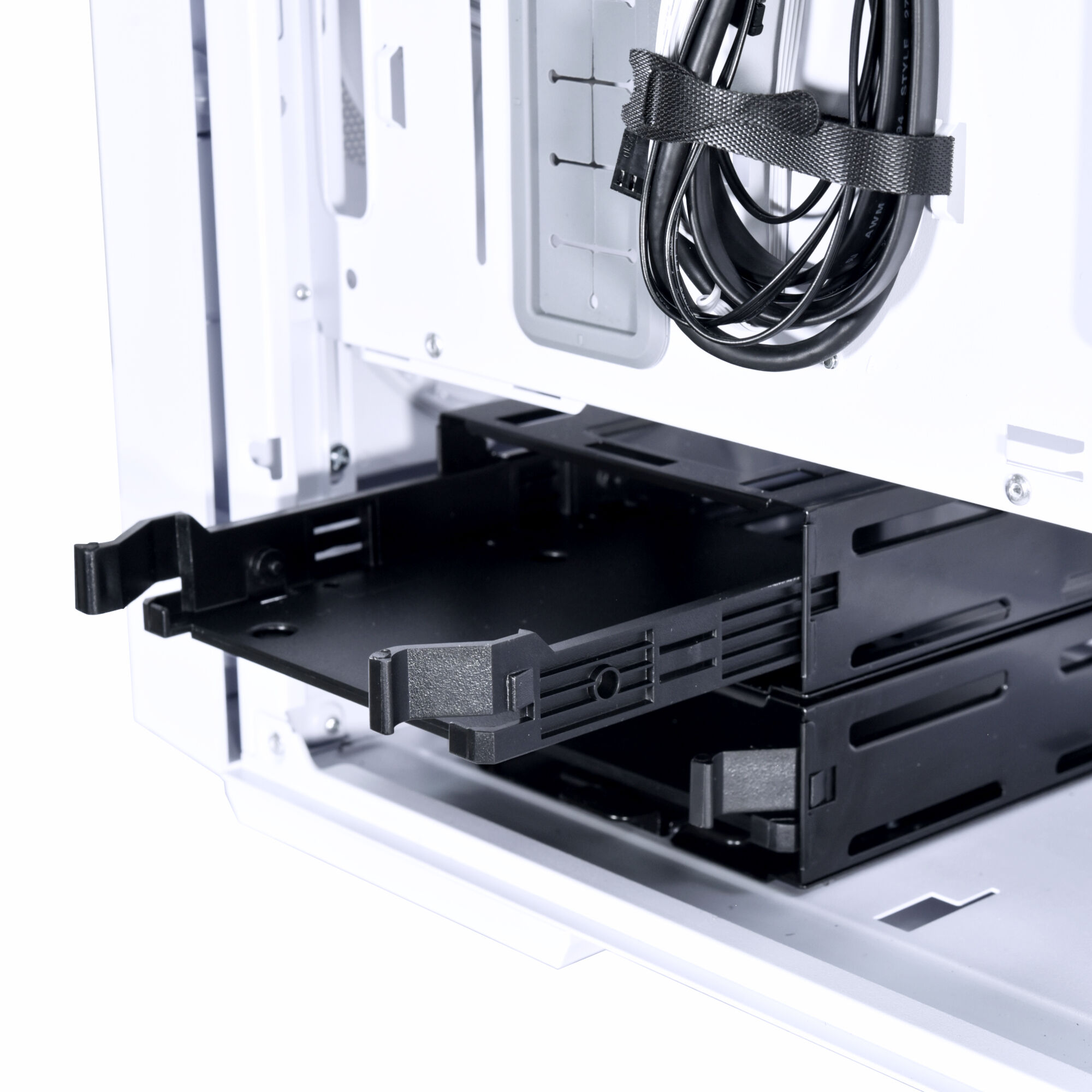 Lian Li LANCOOL 206 Case, Midi-Tower, ATX, Tempered Glass - white