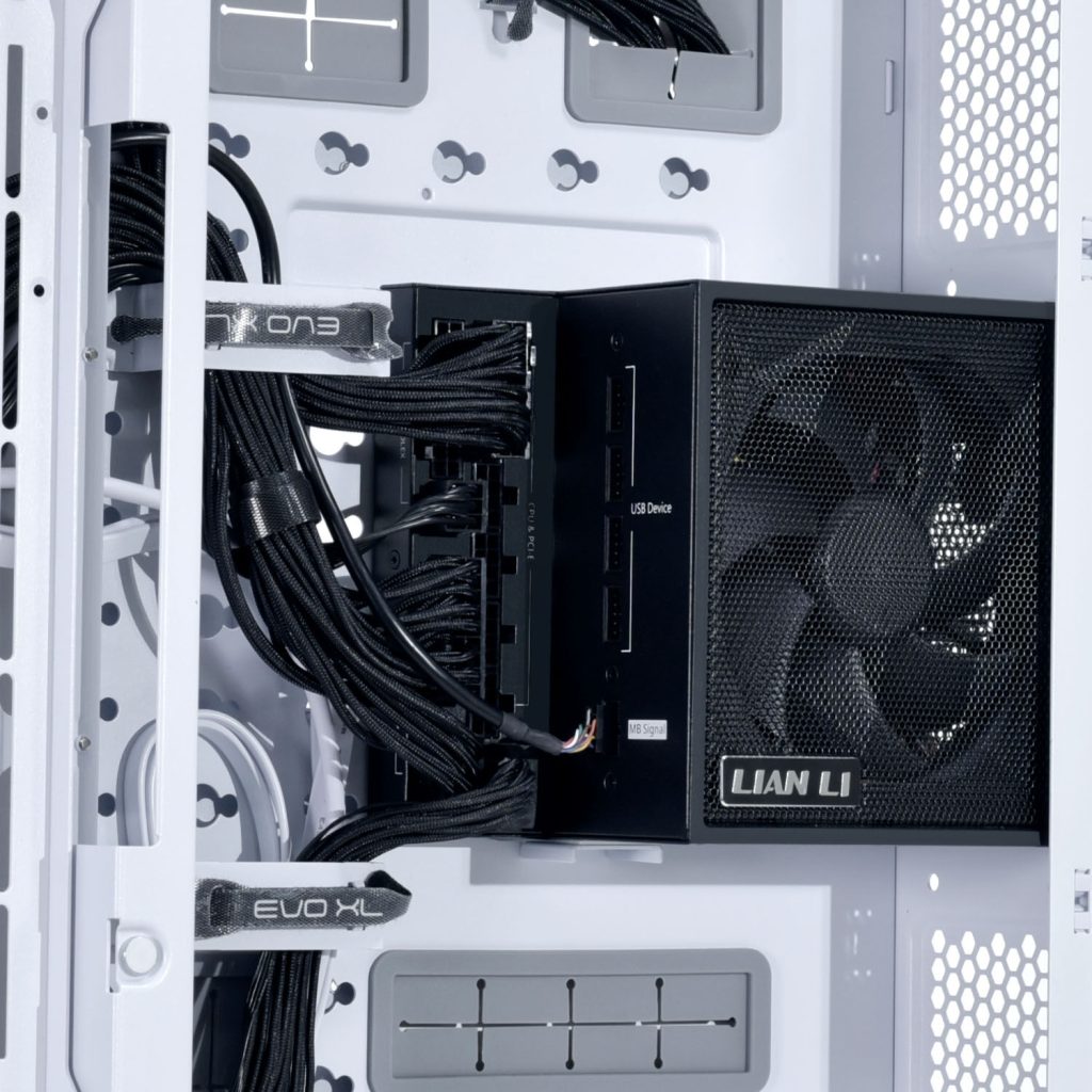 Lian Li EDGE EG1000 80 PLUS Platinum power supply, PCIe 5.1, ATX 3.1 - 1000 Watt, black : image 8