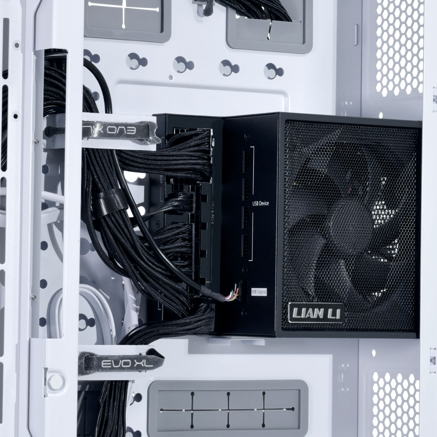 Lian Li EDGE EG1000 80 PLUS Platinum power supply, PCIe 5.1, ATX 3.1 - 1000 Watt, black : image 8