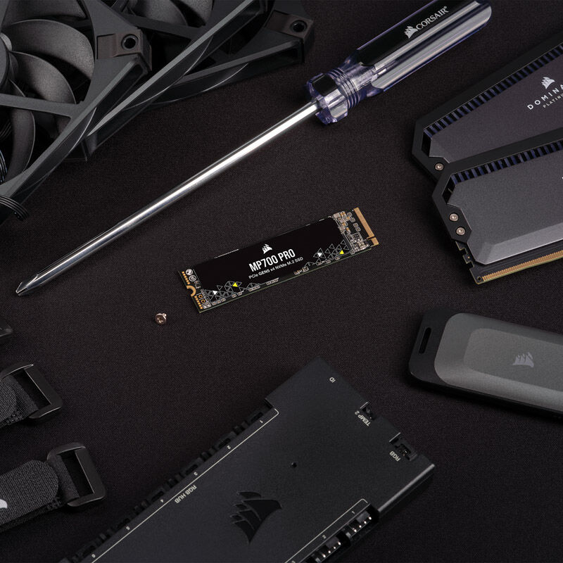 Corsair MP700 Pro NVMe SSD, PCIe 5.0 M.2 Type 2280 - 2TB