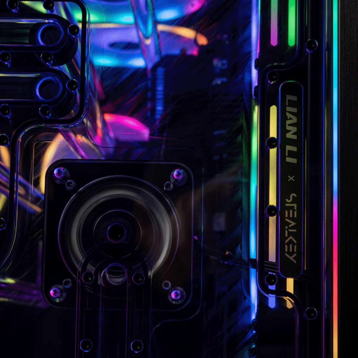 Stealkey Customs Lian Li O11 Dynamic EVO XL x Stealkey Crosscool II D-RGB