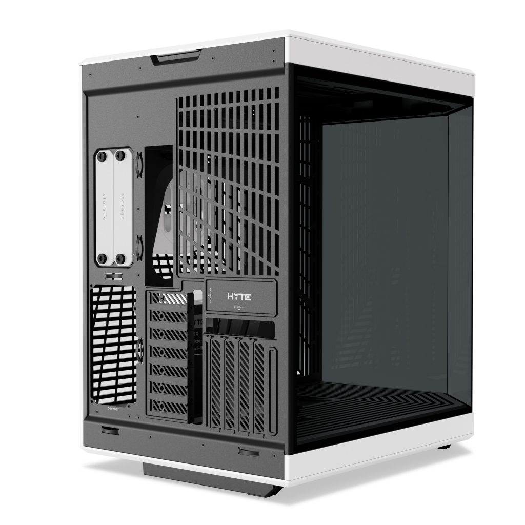 Hyte Y70 Midi Tower Standard - black / white