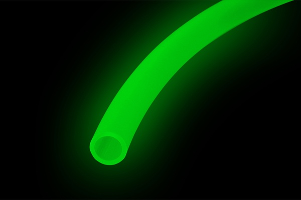 Alphacool tubing AlphaTube HF 10.13 (3.8 ID) - UV Green 3m (9,8ft) Retailbox
