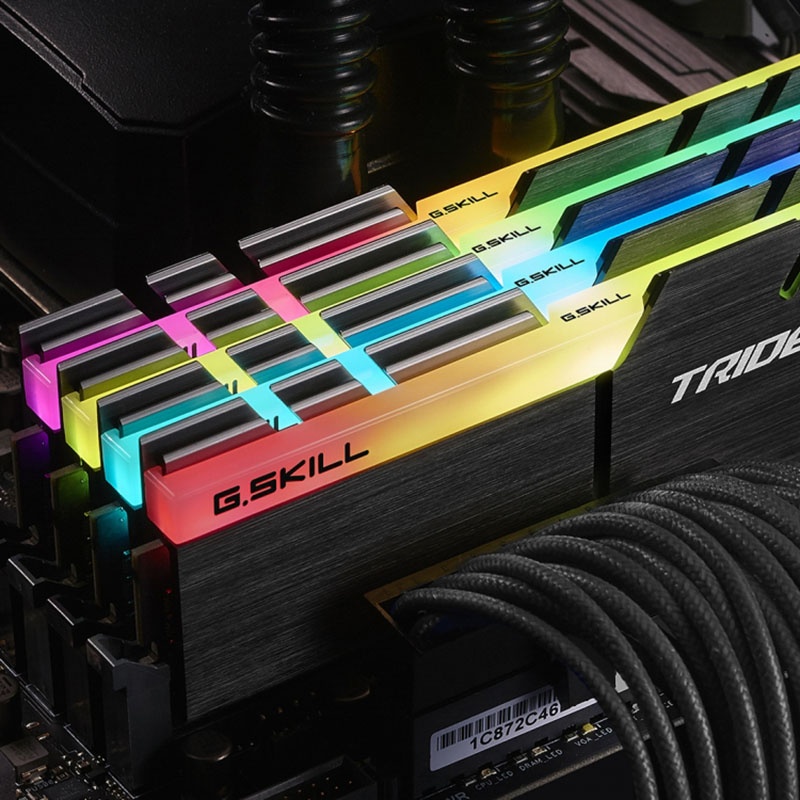 G.Skill Trident Z RGB Series, DDR4-3600, CL 17 - 32 GB Quad-Kit