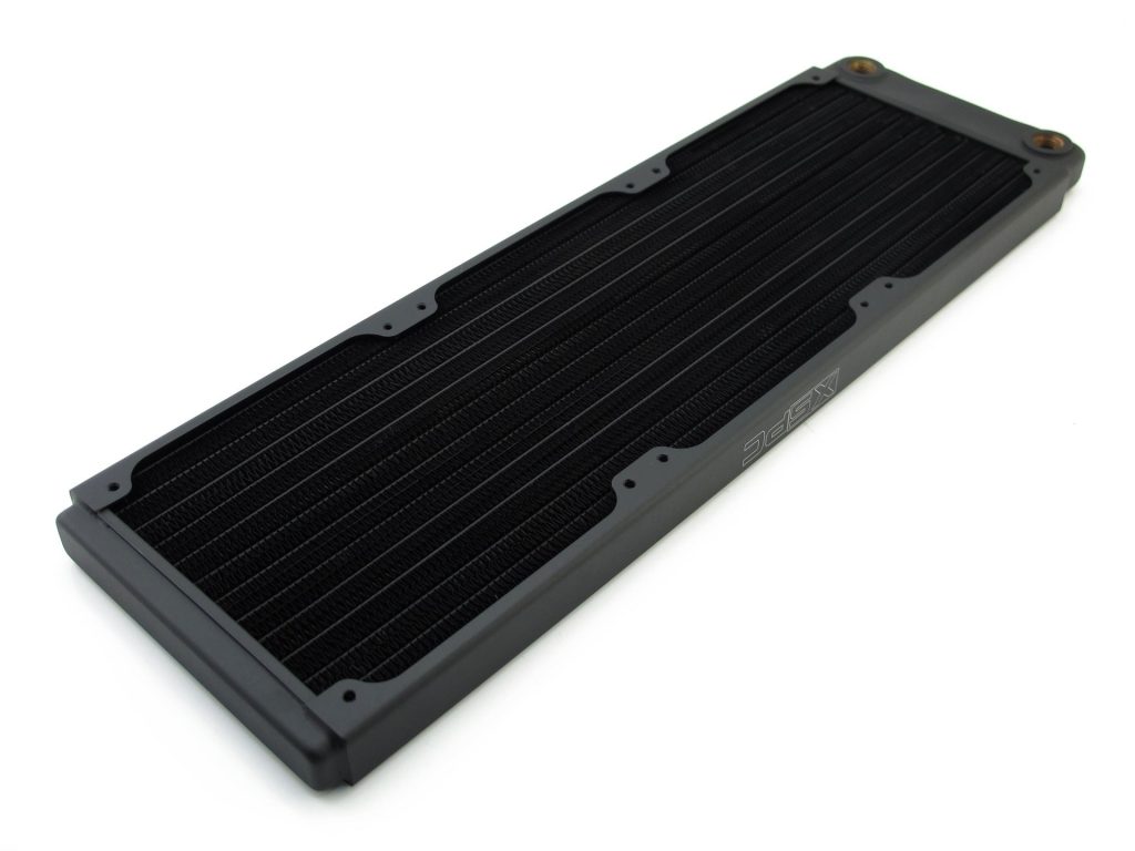 WCUK Spec XSPC TX360 Black Radiator and Lian Li Fans Premium Kit