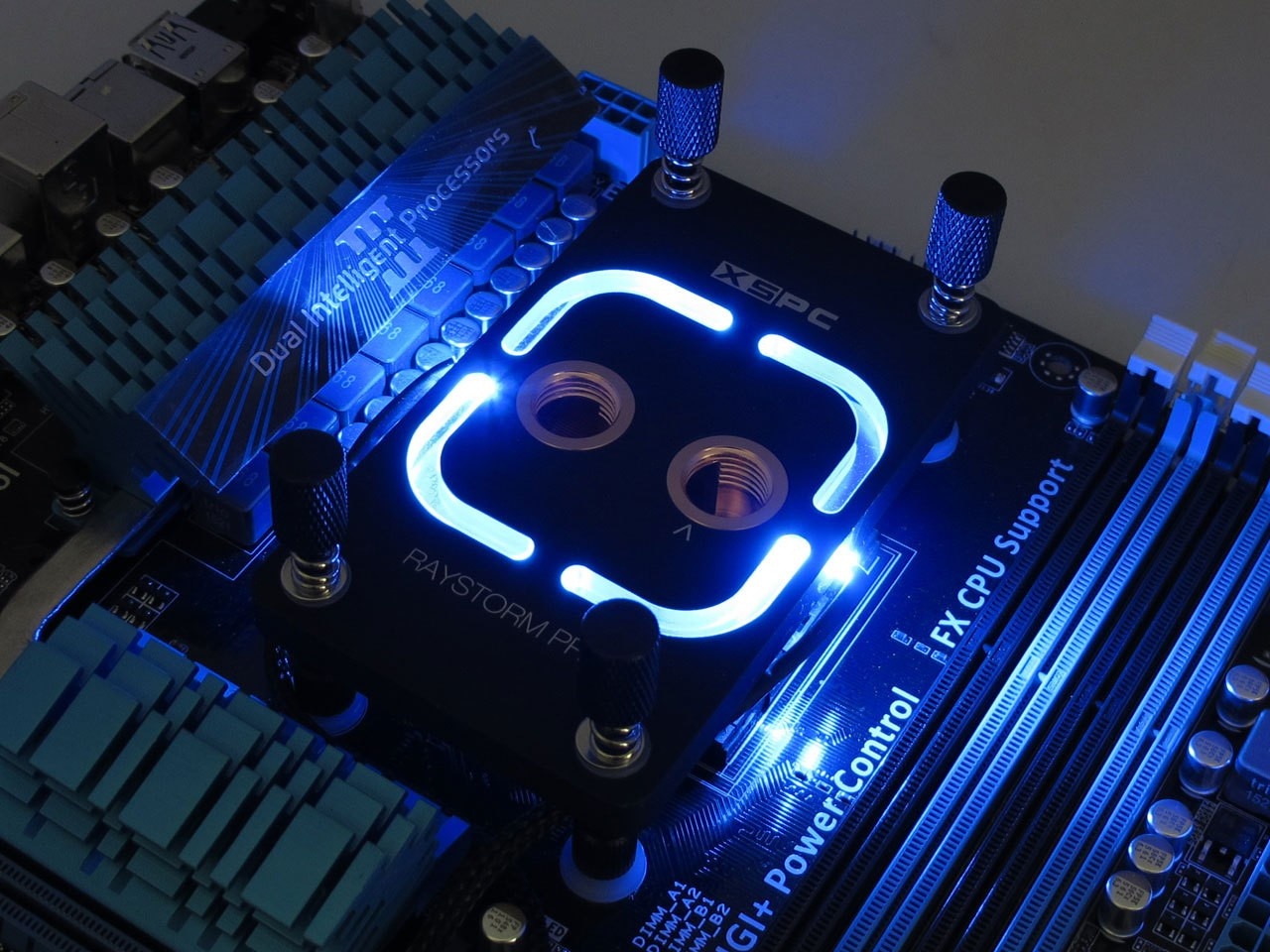 XSPC RayStorm Pro RGB CPU WaterBlock AMD, AM4 - Black - Watercooling UK