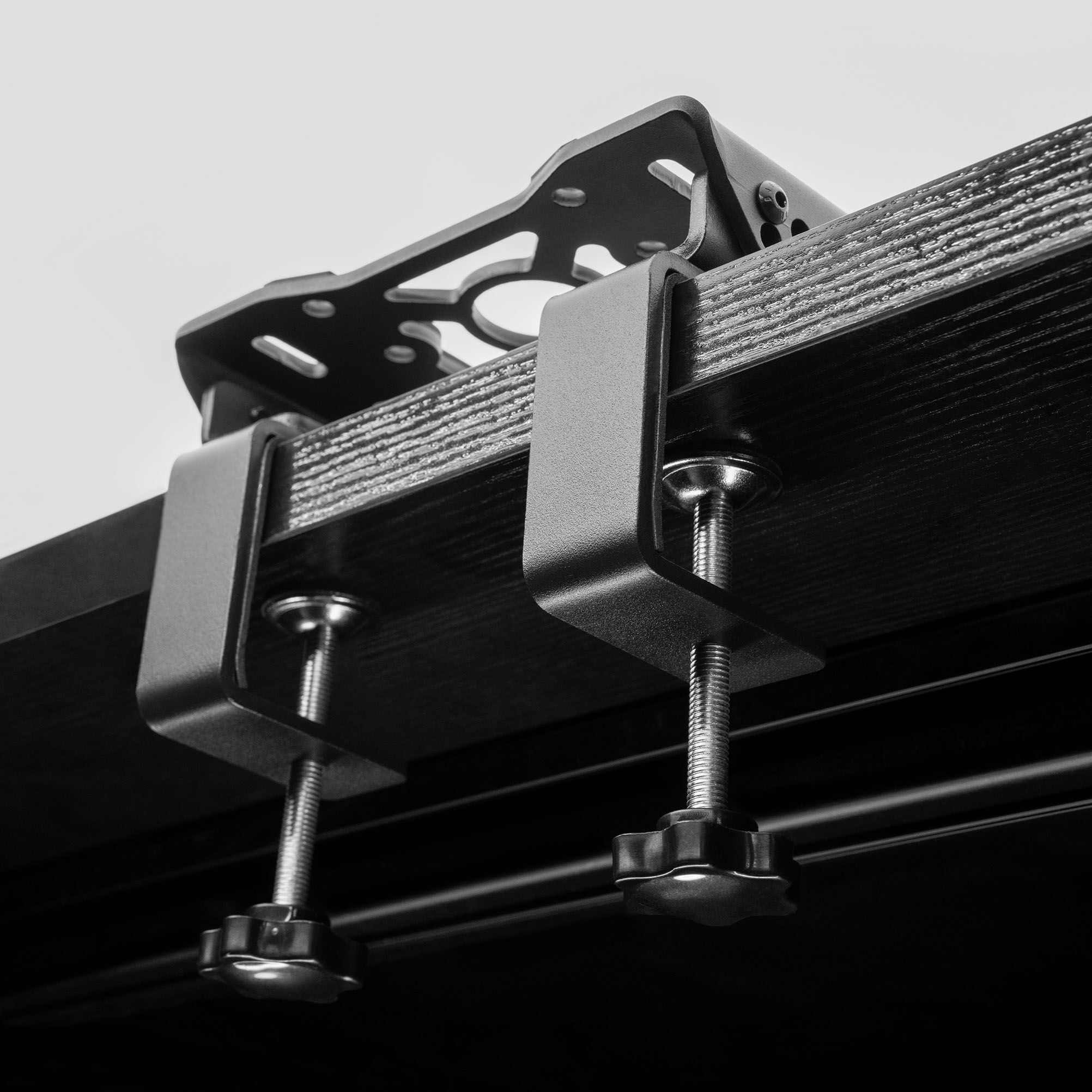 Simagic multifunctional table mount - black