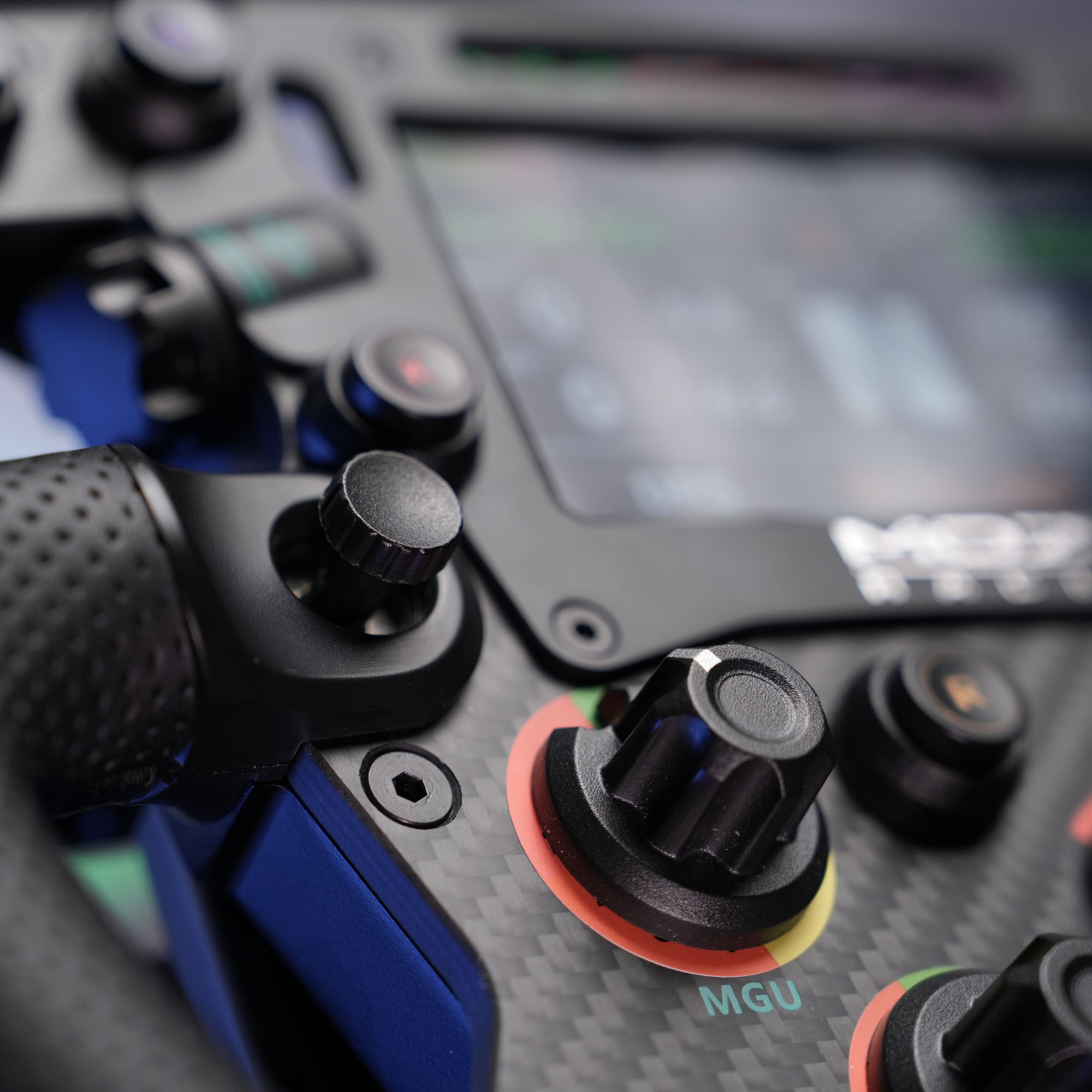 MOZA FSR2 High-end Formula Steering Wheel (28 cm)