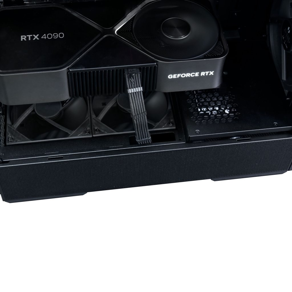 Lian Li LANCOOL 207 Digital PC Case, Midi-Tower, ATX, Tempered Glass - Black
