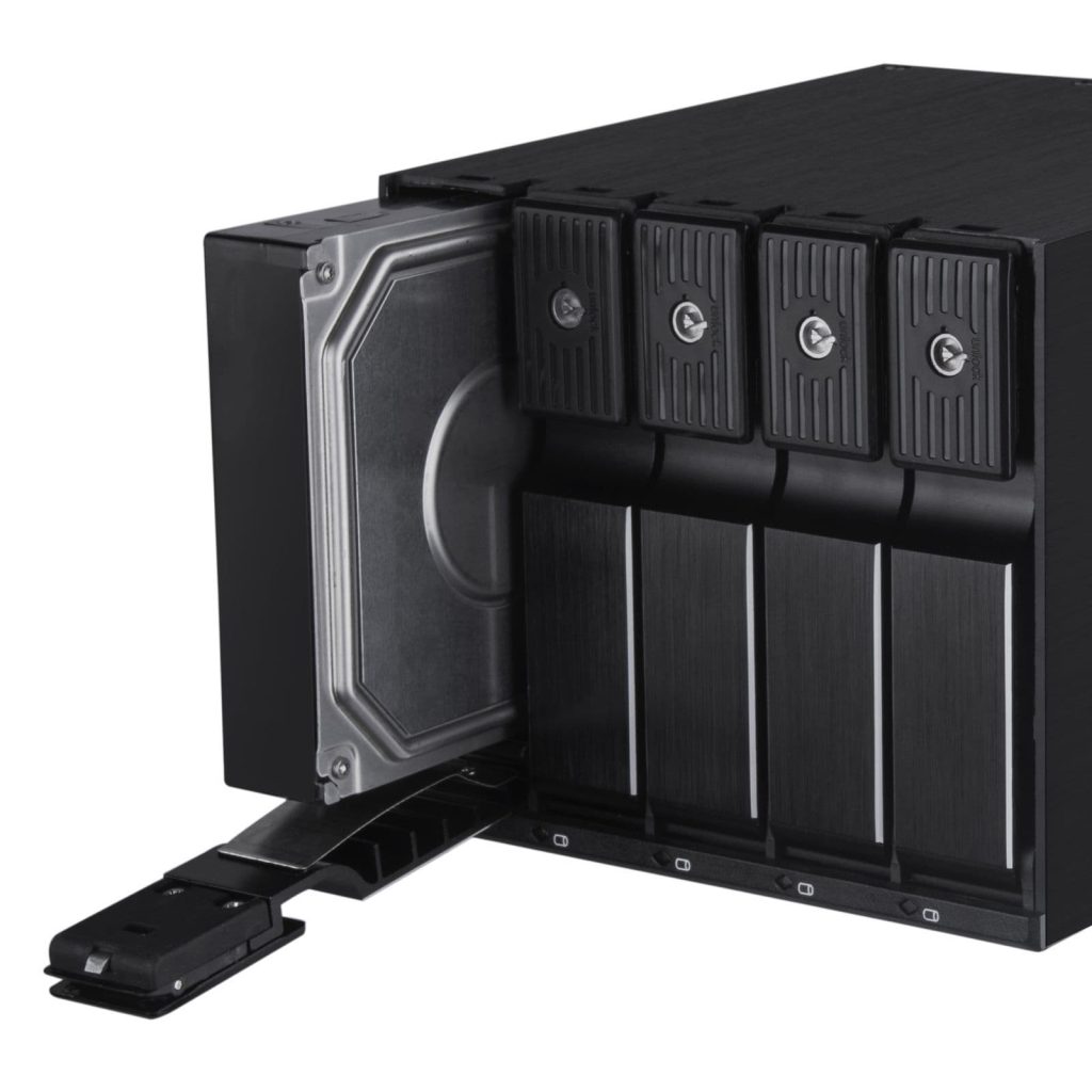 Silverstone FS305-12G 3 x 5.25" device bay to 5 x 3.5" Hot-Swap Caddy