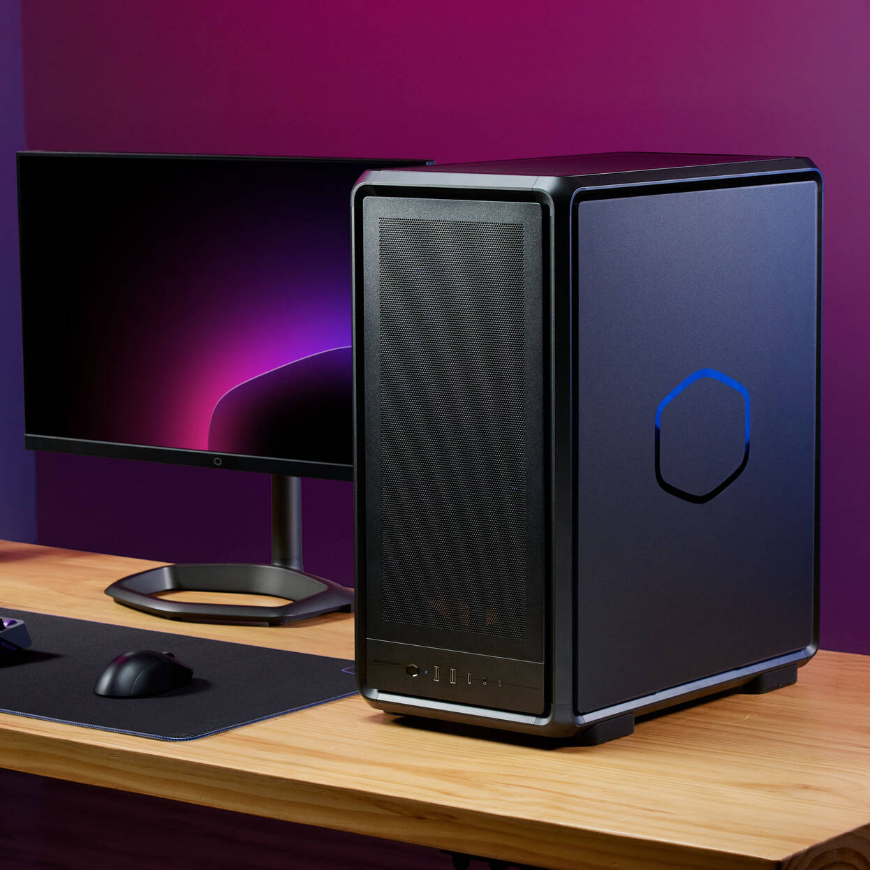 Cooler Master MasterFrame 500 Mesh PC Case, Mid-Tower, E-ATX, Tempered Glass - Black