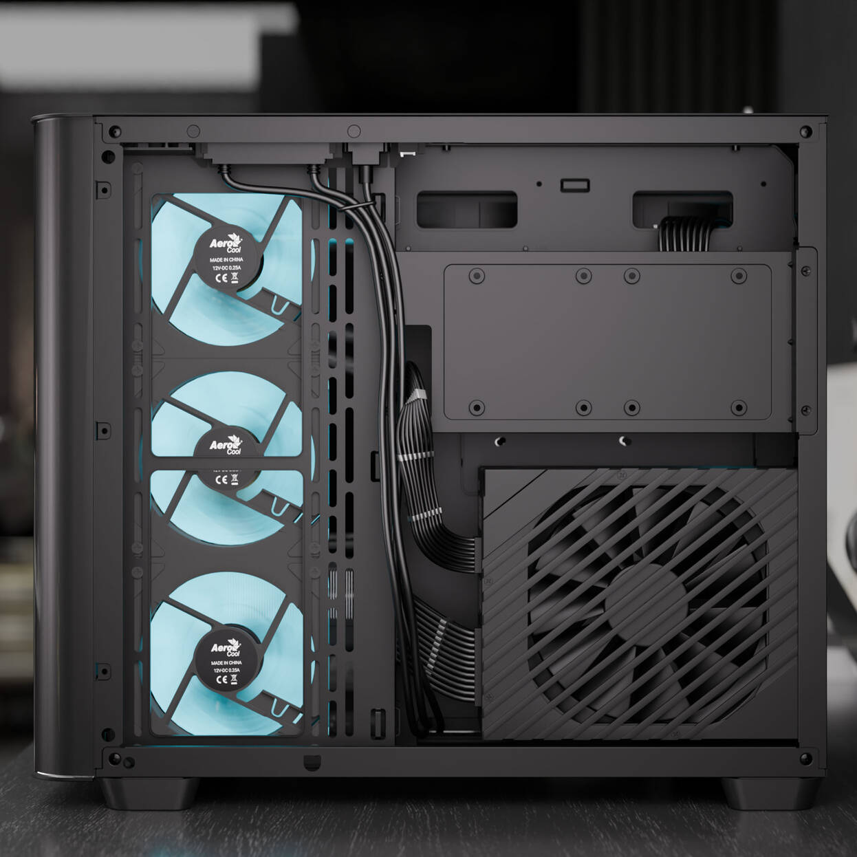 Aerocool P500C PC Case, Mid Tower, ATX, Tempered Glass - Black : image 7