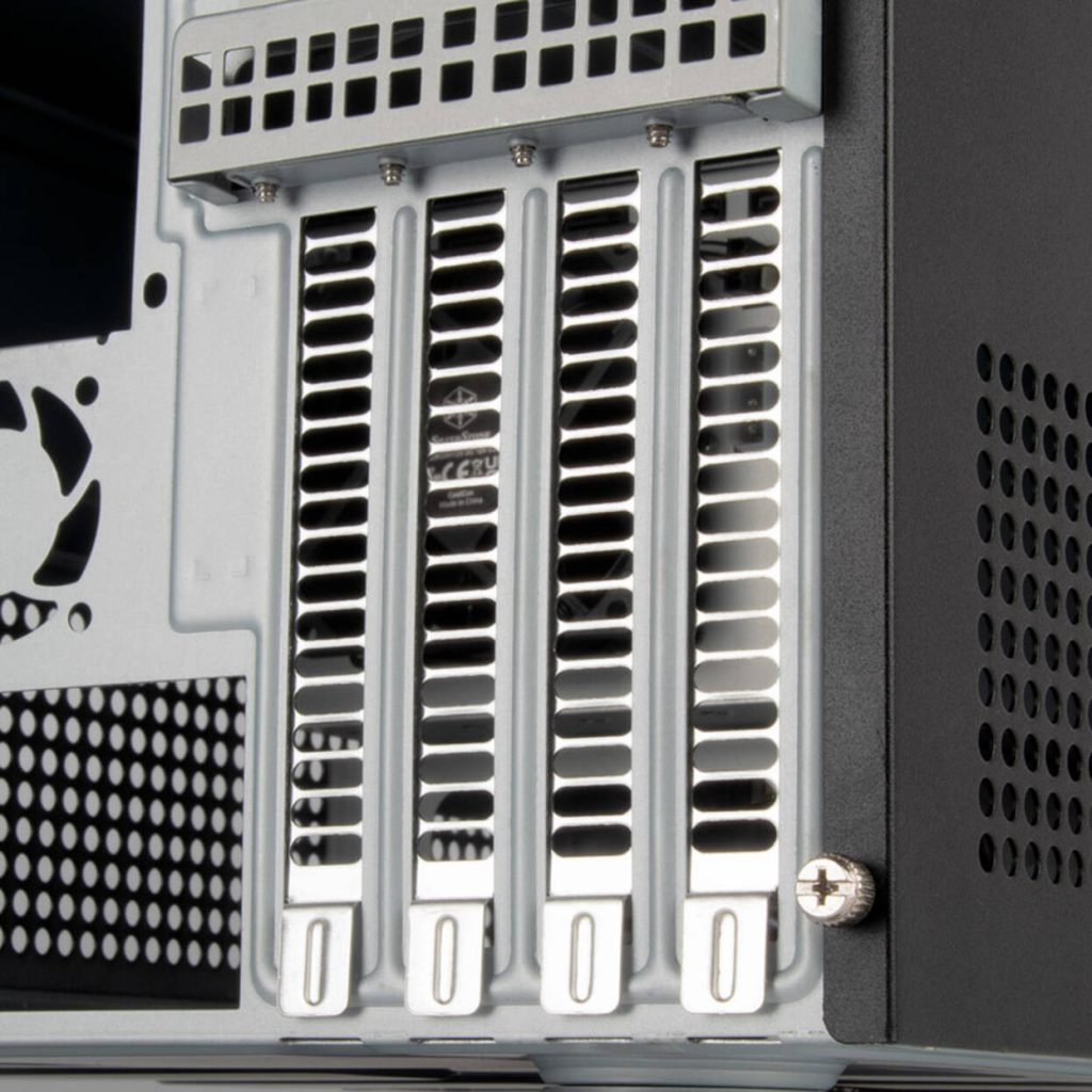 SilverStone SST-CS351B SAS-12G/SATA-6G NAS case with 5 drive bays