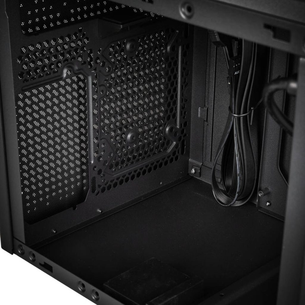 SilverStone SST-SG16B Mini-ITX case - black : image 8