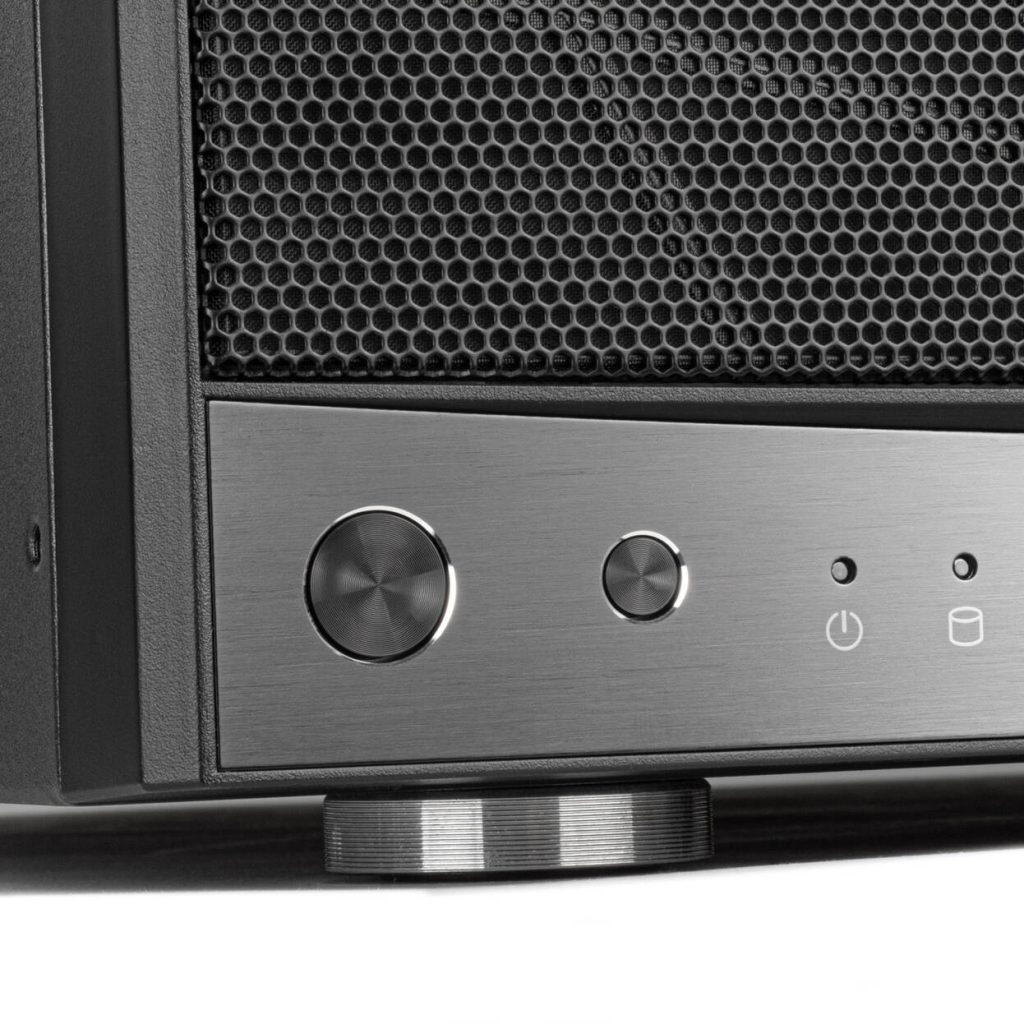 SilverStone SST-GD11B - Grandia Airflow Desktop - black