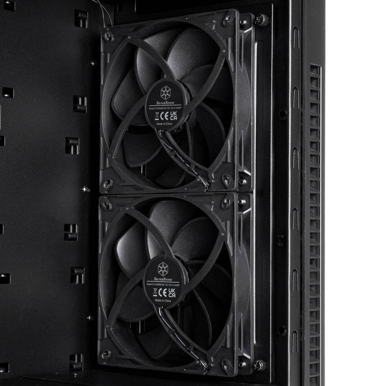 Silverstone SST-KL07B-E Case