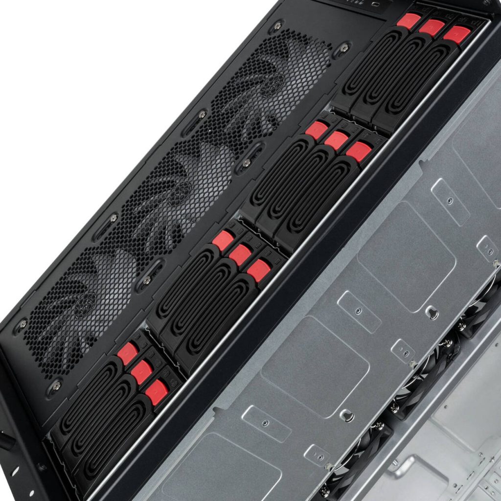 SilverStone RM61-312 Rackmount Case, 12-Bay, 6U - black
