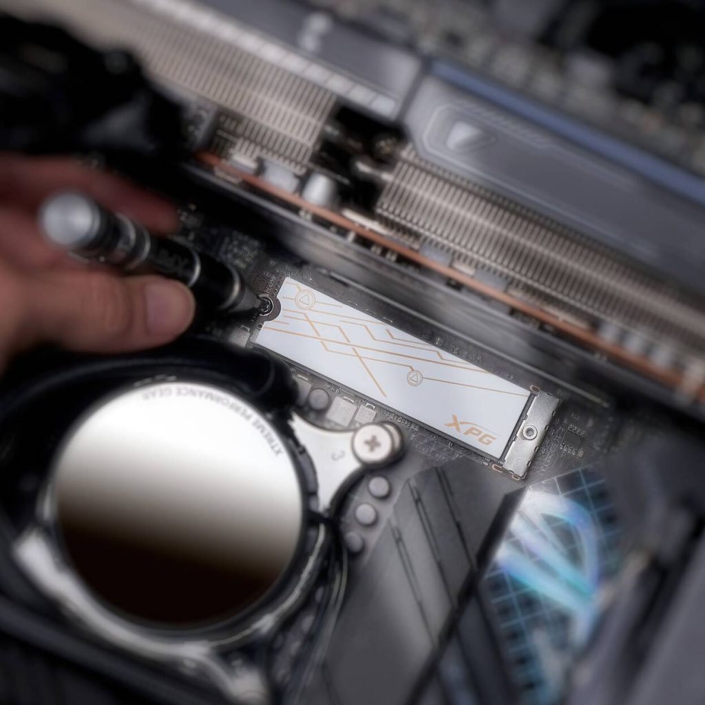 ADATA XPG MARS 980 BLADE NVMe SSD, PCIe 5.0 M.2 Type 2280 - 2TB