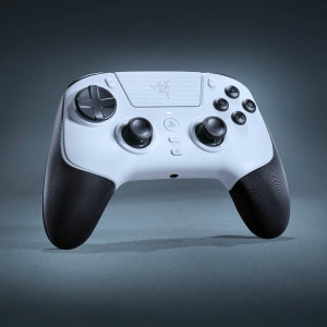 Razer Raiju V3 Pro Wireless PS5/PC Controller, Pro Buttons, Symmetrical Layout - White