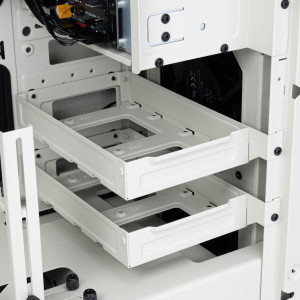 Silverstone FLP02 Retro Inspired Mid Tower Case Limited Edition