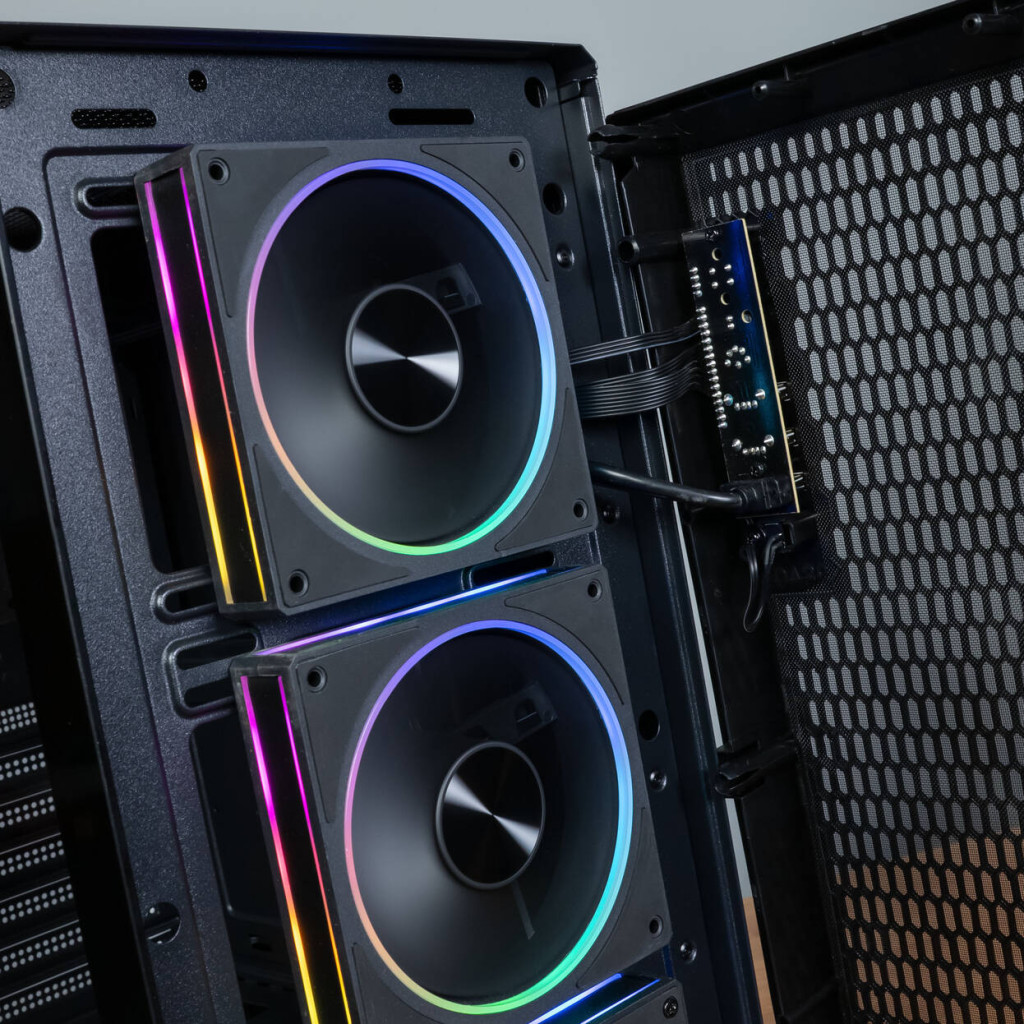 Kolink AM2 ARGB PC Case, Midi-Tower, ATX, Tempered Glass – includes 4x 120mm fans, black : image 10